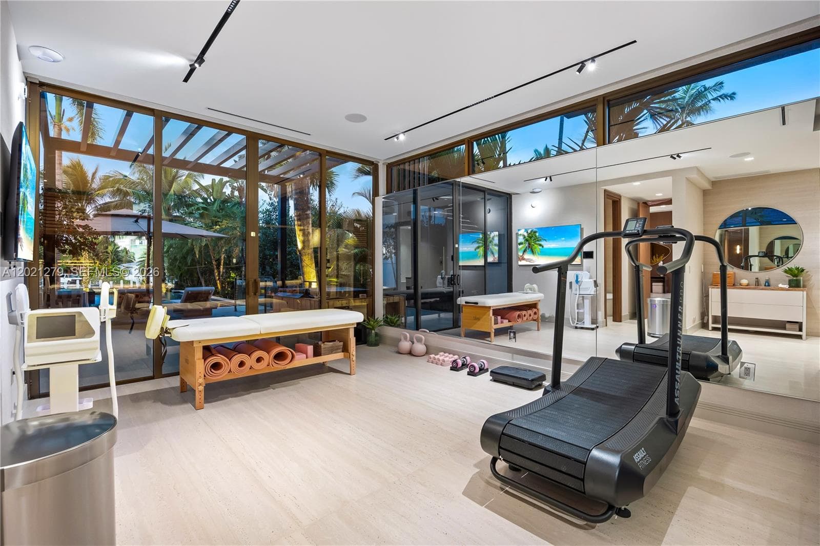 905 Belle Meade Island Dr, Miami FL 33138 — 39