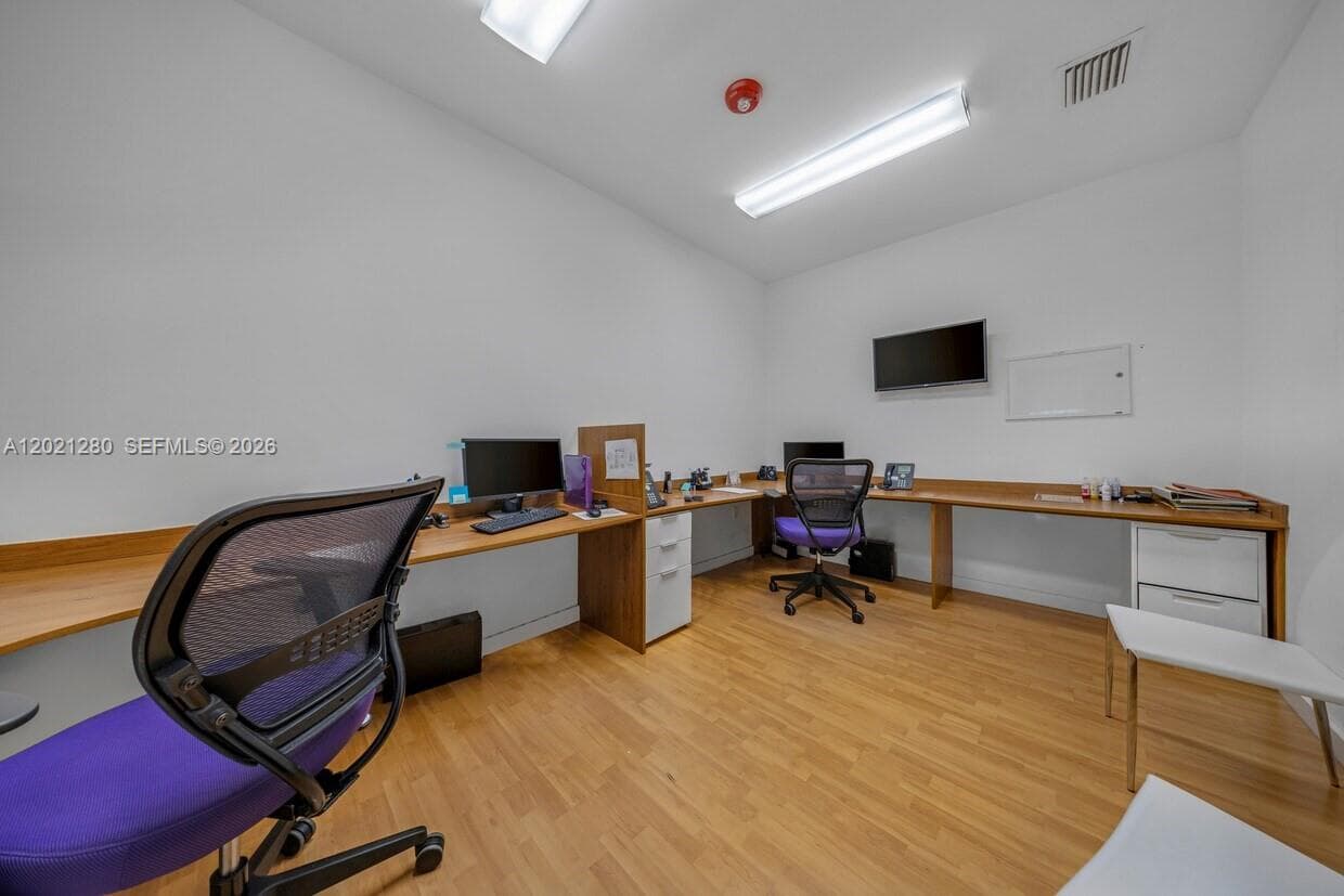 99 W 49th St, Hialeah FL 33012 — 6