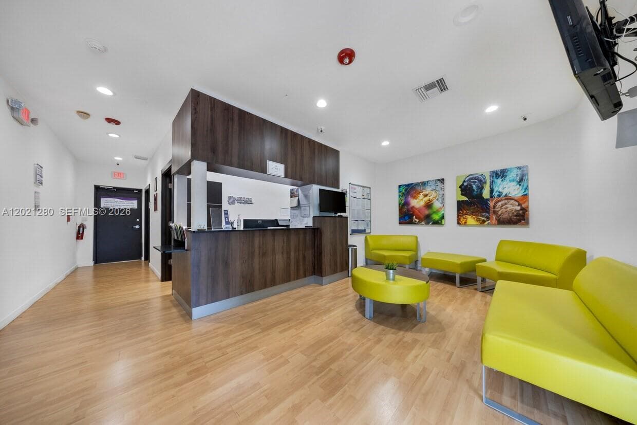99 W 49th St, Hialeah FL 33012 — 3