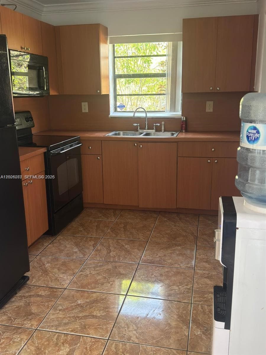 2801 NW 183rd St, Miami Gardens FL 33056 — 7