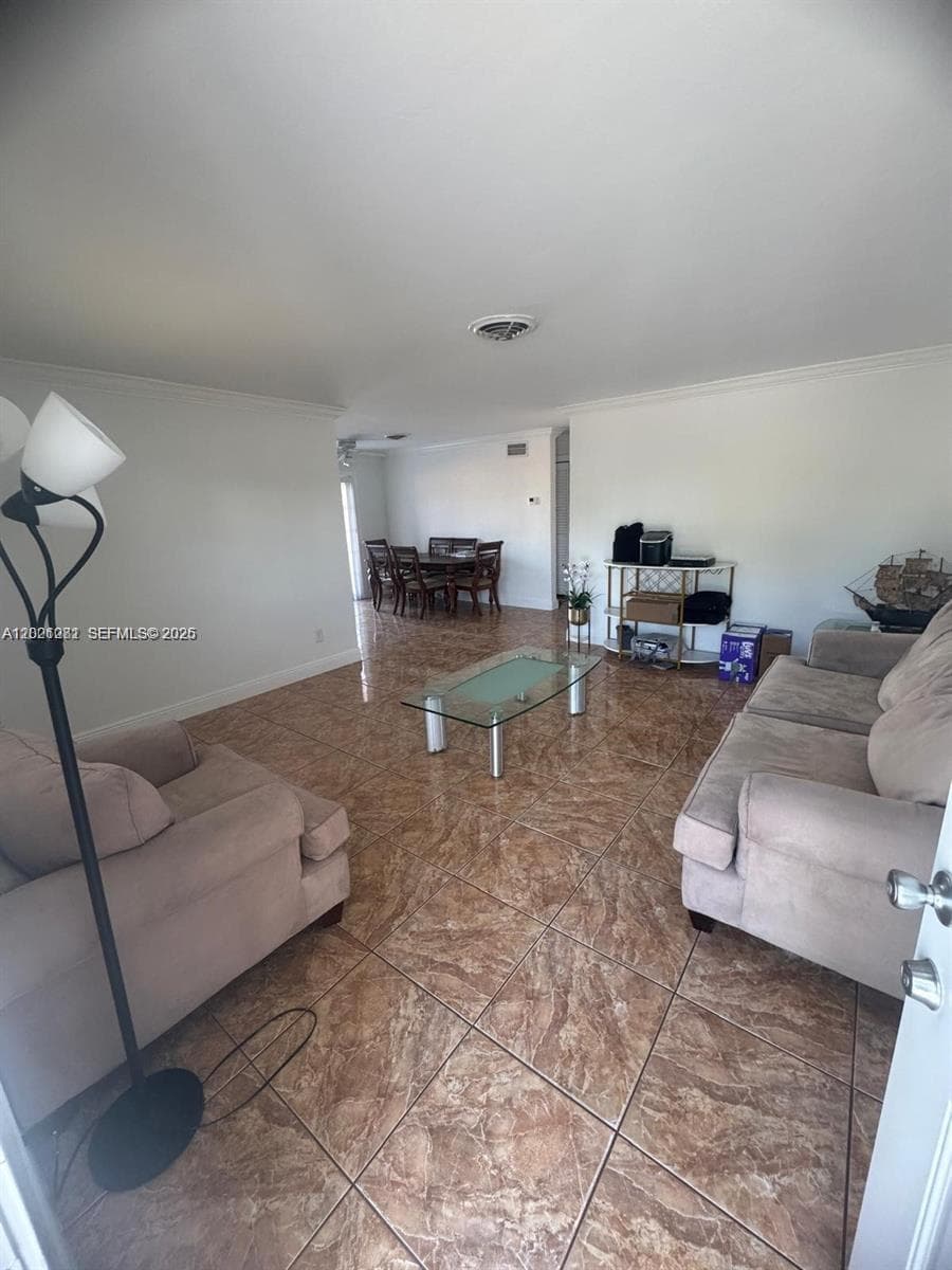 2801 NW 183rd St, Miami Gardens FL 33056 — 3