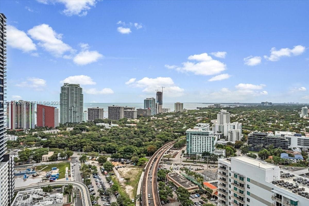 79 SW 12th St, Miami FL 33130 — 16