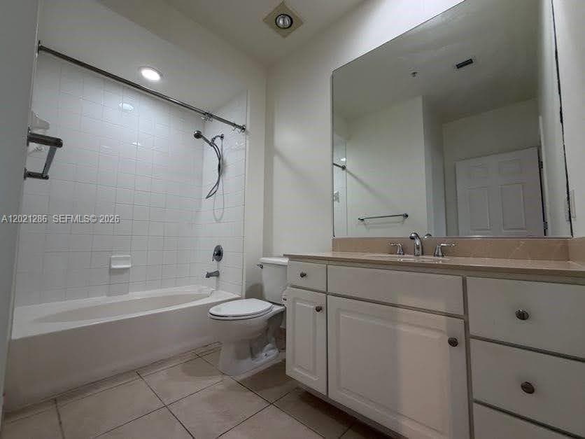 2000 N Bayshore Dr # 126, Miami FL 33137 — 9