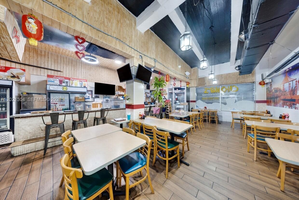 1190 W Flagler St, Miami FL 33130 — 24