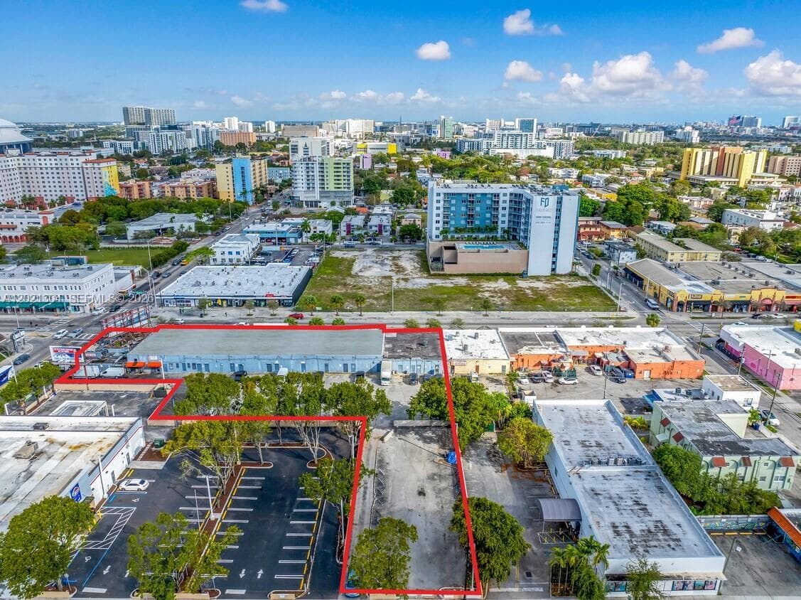 1190 W Flagler St, Miami FL 33130 — 11