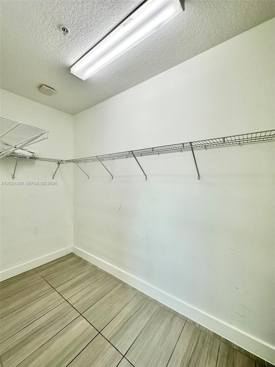 6401 NW 103rd Pl # 301, Doral FL 33178 — 17