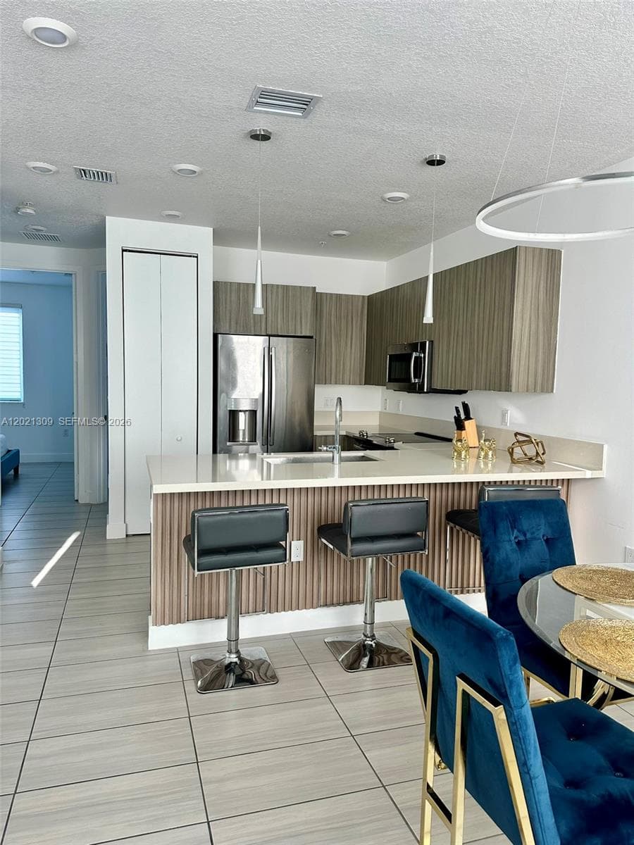 6401 NW 103rd Pl # 301, Doral FL 33178 — 5