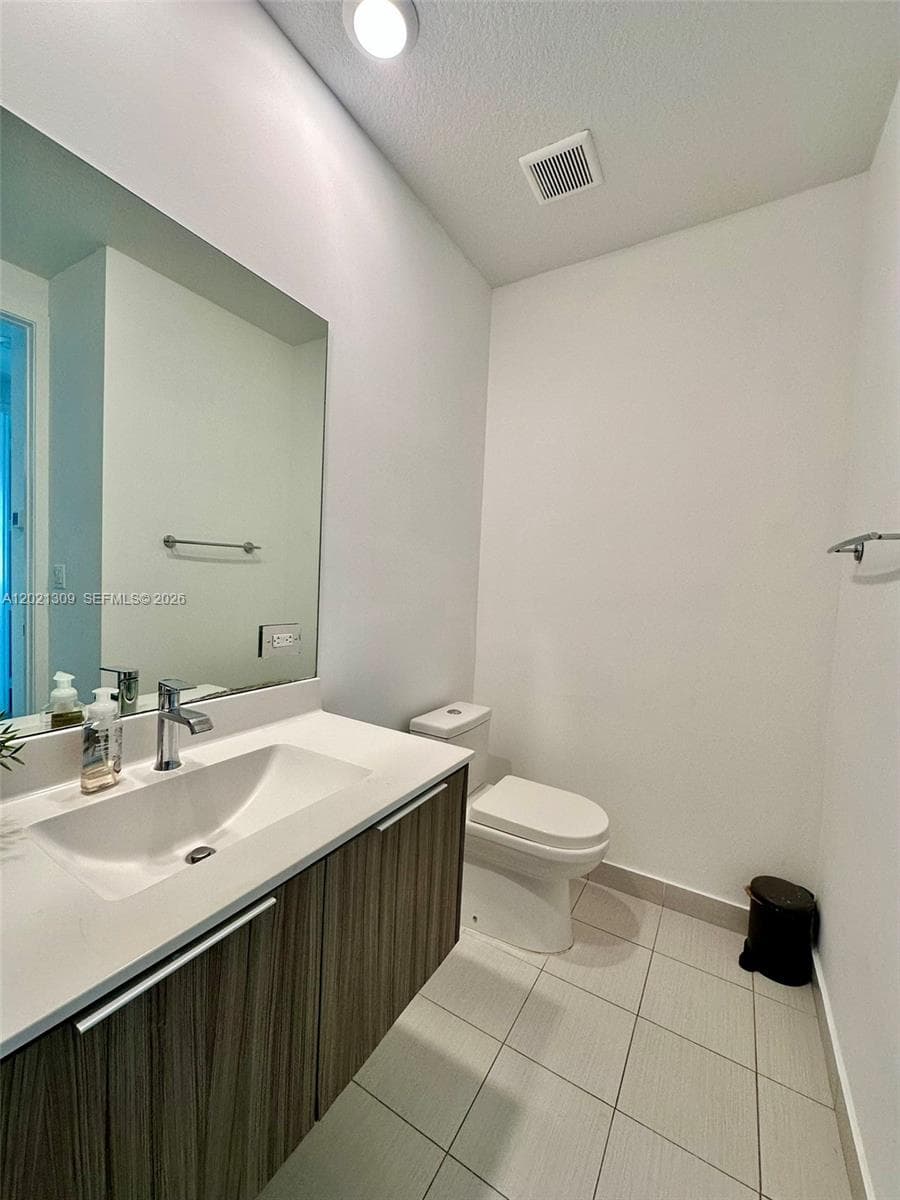 6401 NW 103rd Pl # 301, Doral FL 33178 — 9