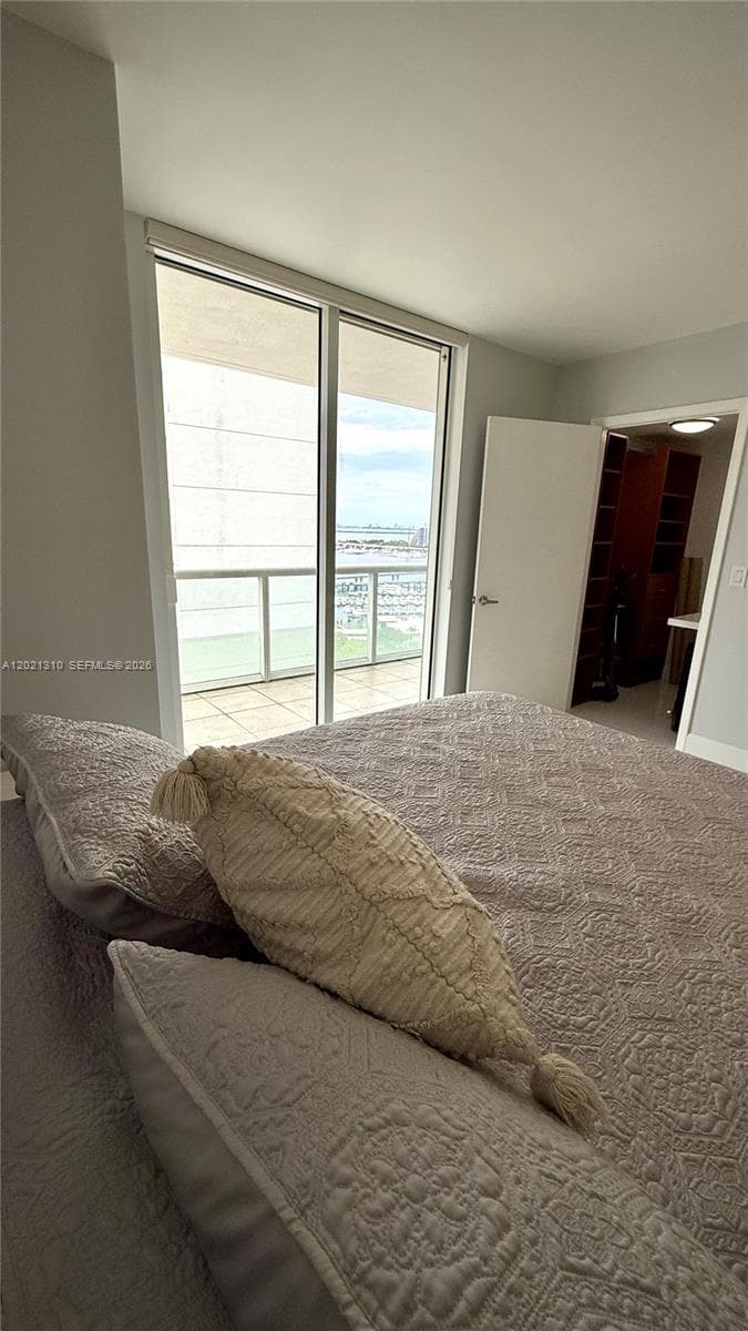 50 Biscayne Blvd # 2501, Miami FL 33132 — 20