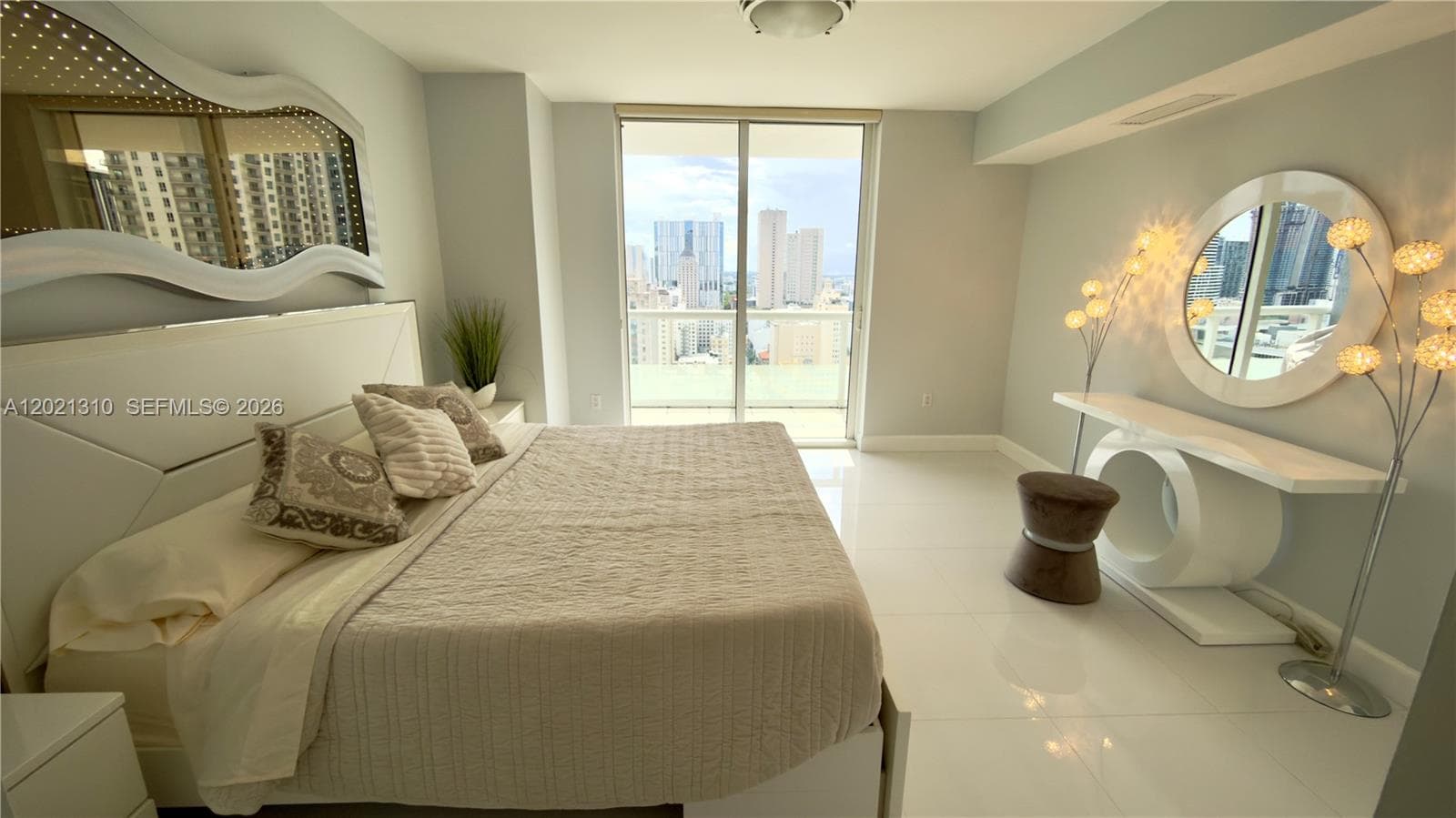 50 Biscayne Blvd # 2501, Miami FL 33132 — 14