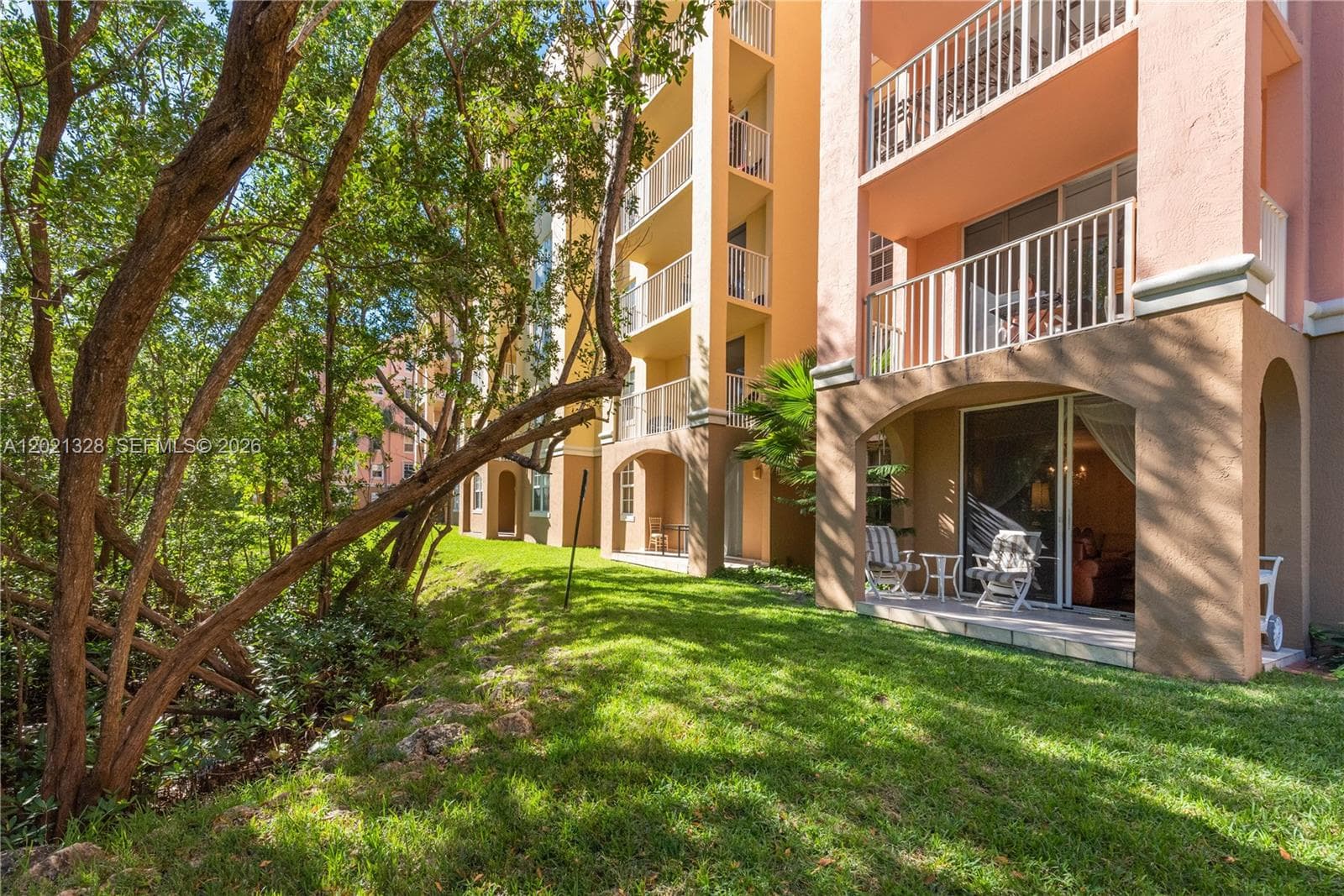 19601 E Country Club Dr # 7102, Aventura FL 33180 — 7