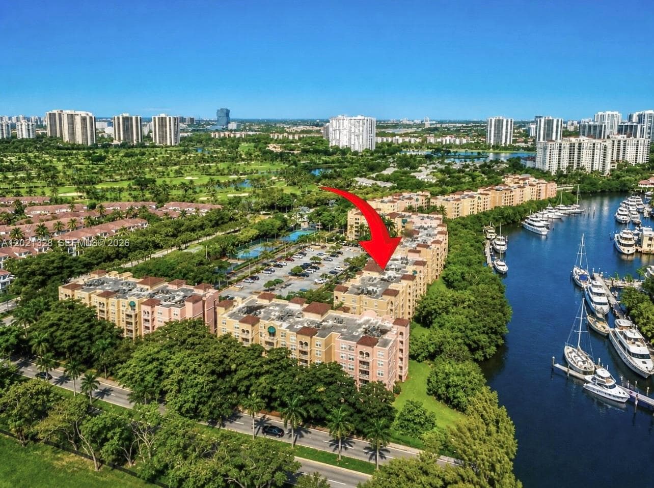 19601 E Country Club Dr # 7102, Aventura FL 33180 — 1