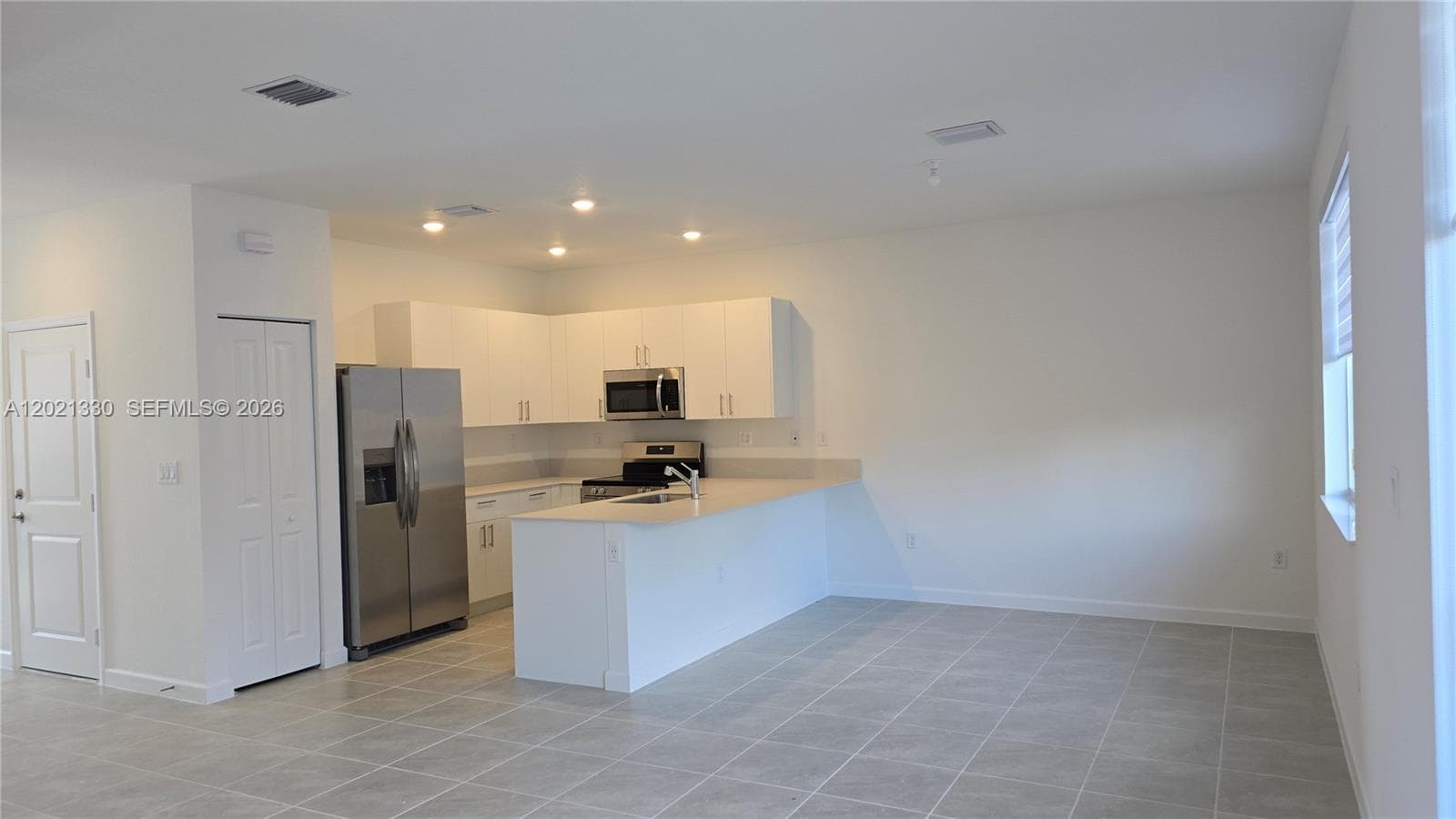 713 SE 13th St Cir, Homestead FL 33034 — 3