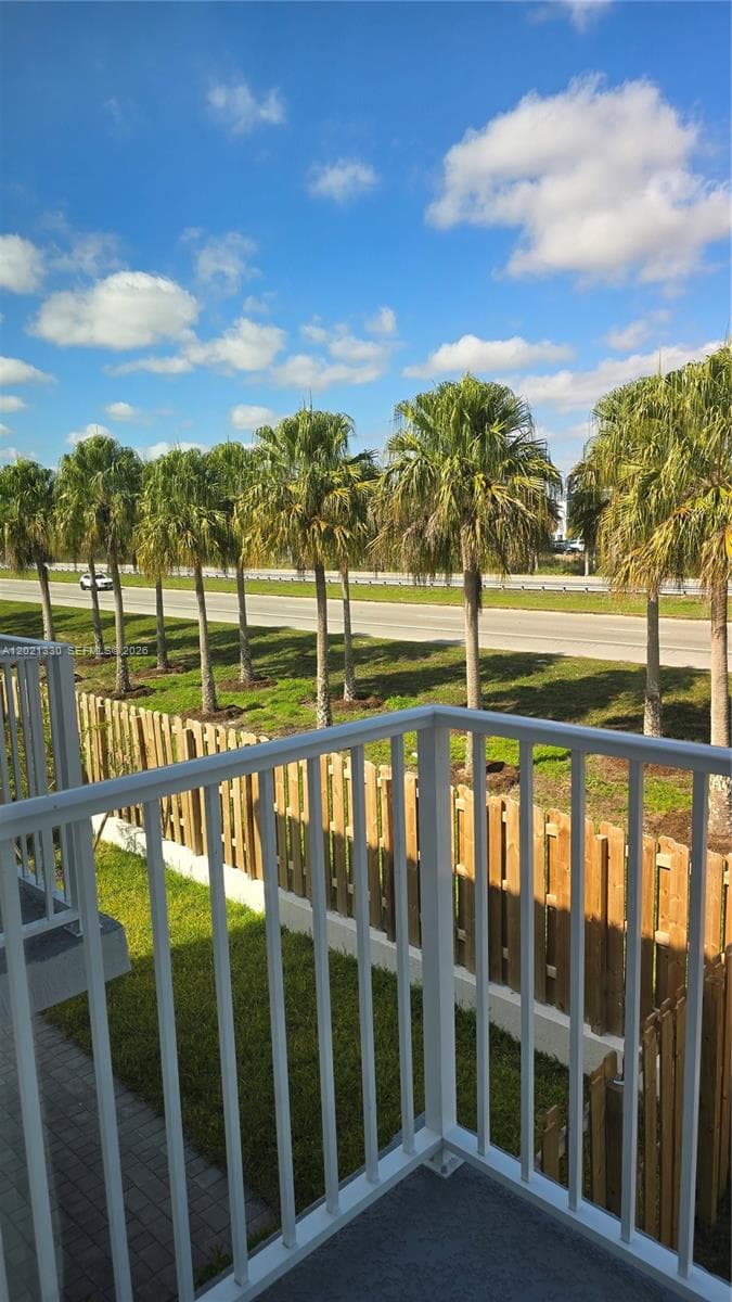 713 SE 13th St Cir, Homestead FL 33034 — 14