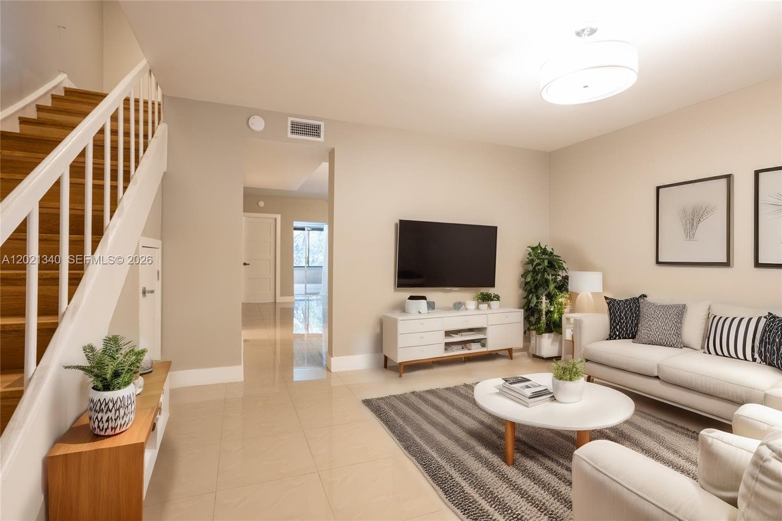 14333 Memorial Hwy # 9K, Miami FL 33161 — 5
