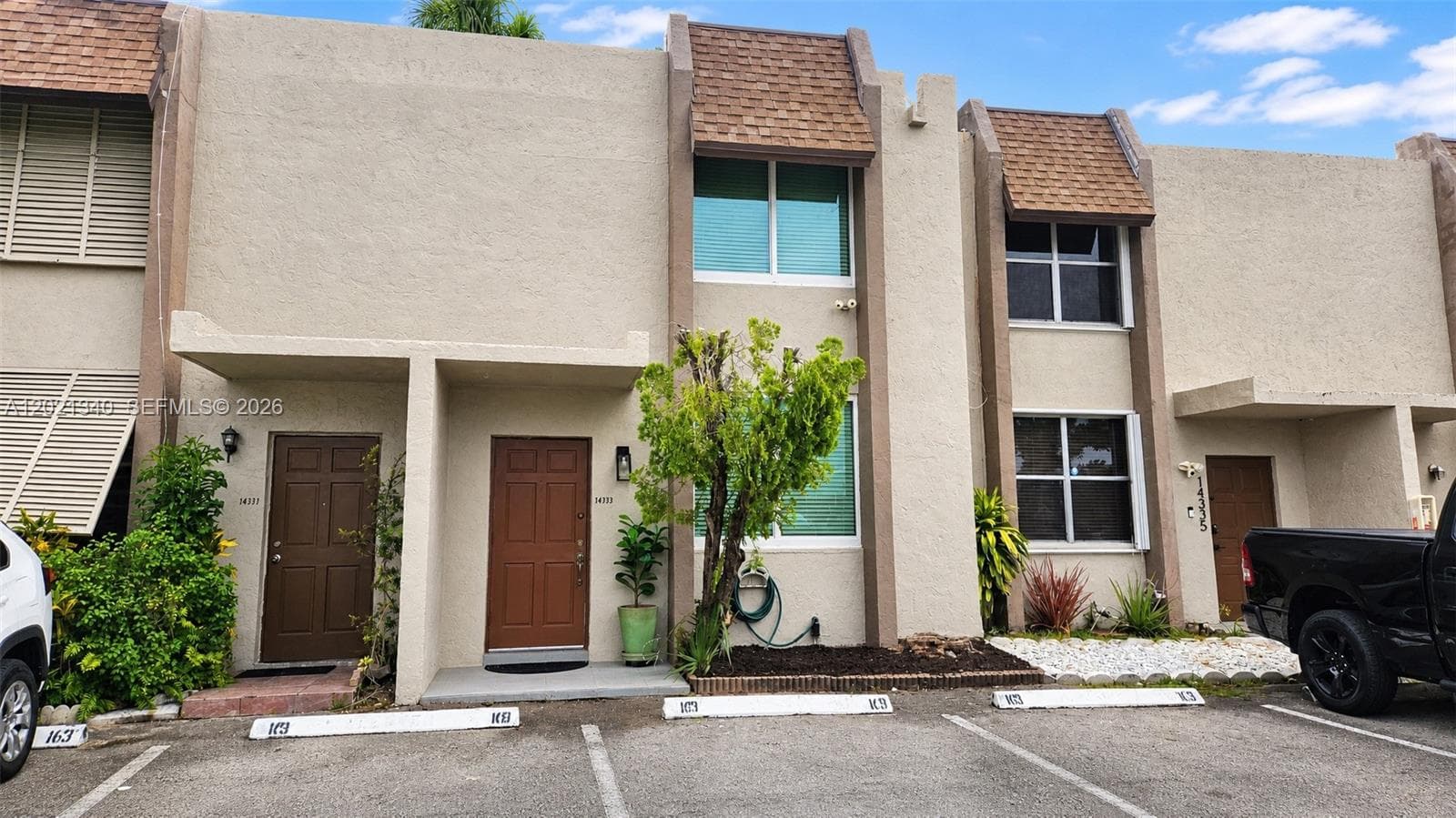 14333 Memorial Hwy # 9K, Miami FL 33161 — 20