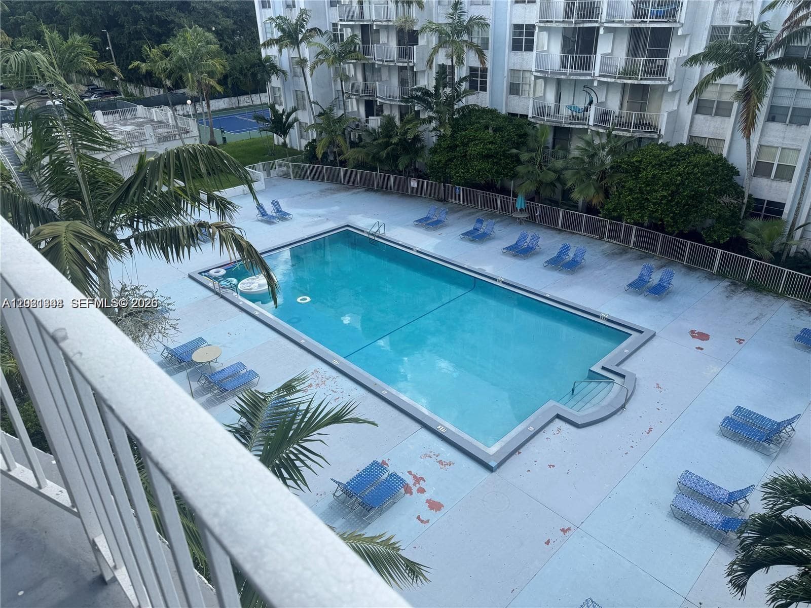 482 NW 165th St Rd # 103, Miami FL 33169 — 13