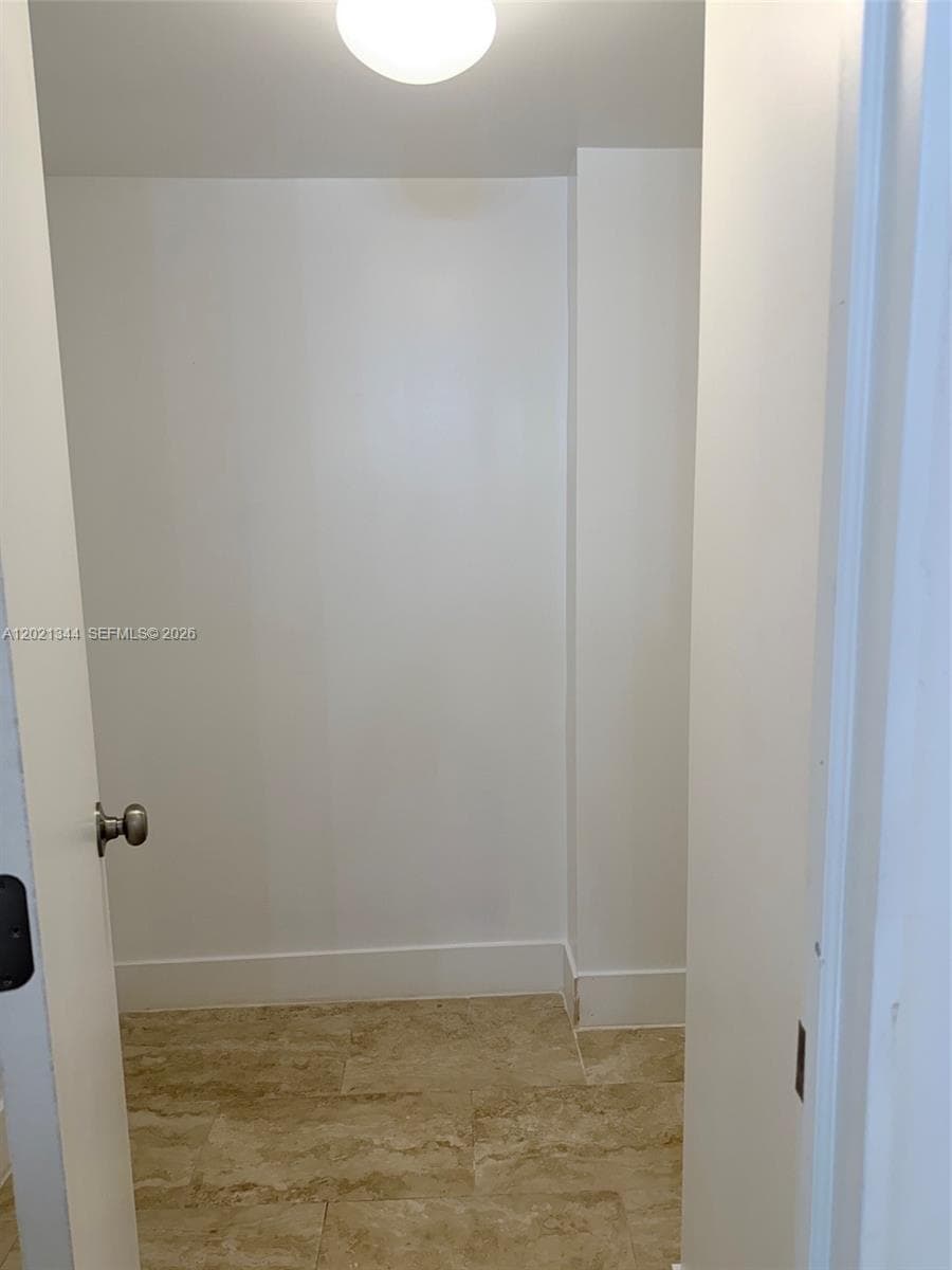482 NW 165th St Rd # 103, Miami FL 33169 — 9