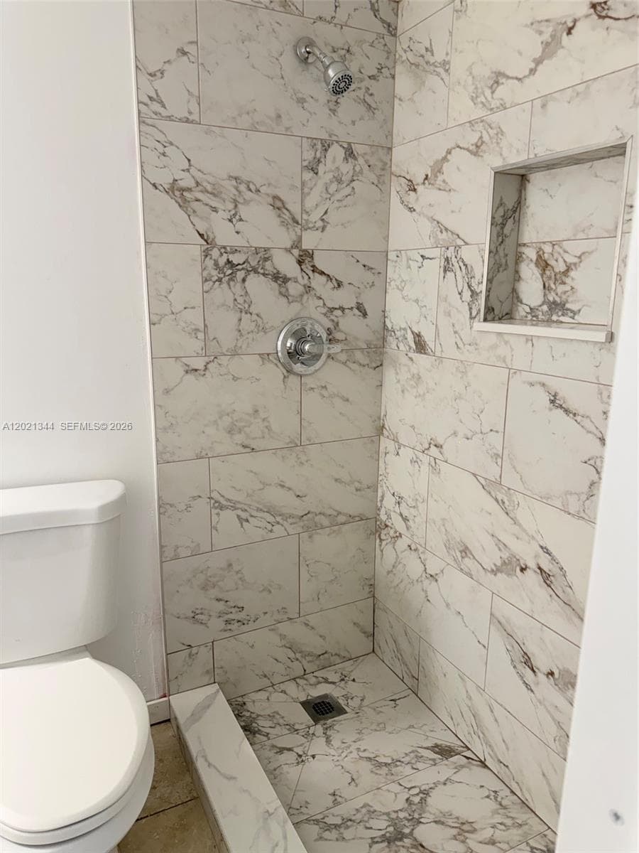 482 NW 165th St Rd # 103, Miami FL 33169 — 10