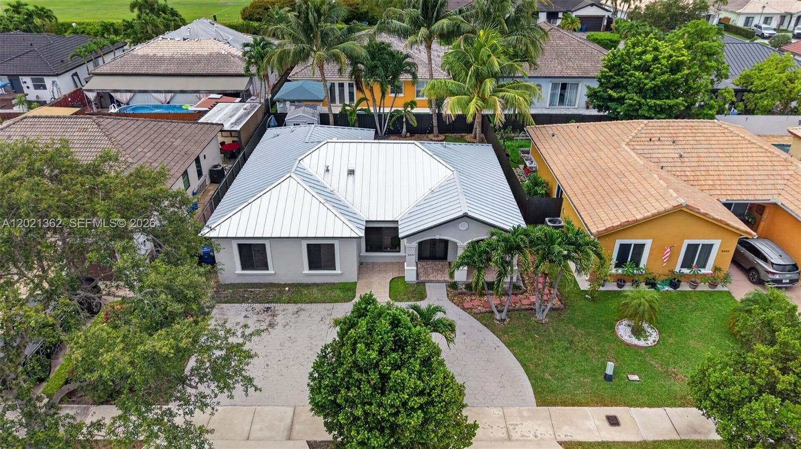 8892 NW 167th St, Miami Lakes FL 33018 — 63