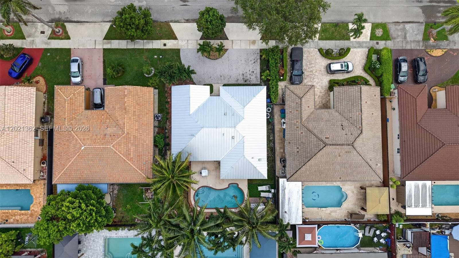 8892 NW 167th St, Miami Lakes FL 33018 — 74