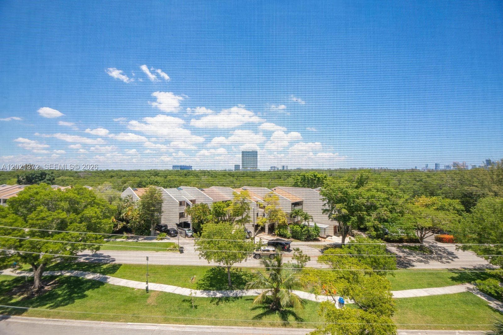 2500 NE 135th St # B506, North Miami FL 33181 — 27