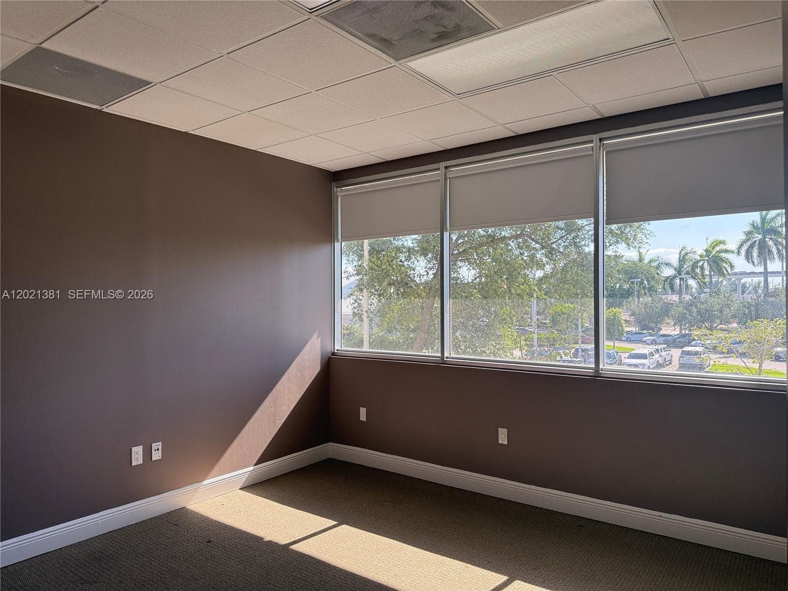 290 NW 165th St # M500, Miami FL 33169 — 27