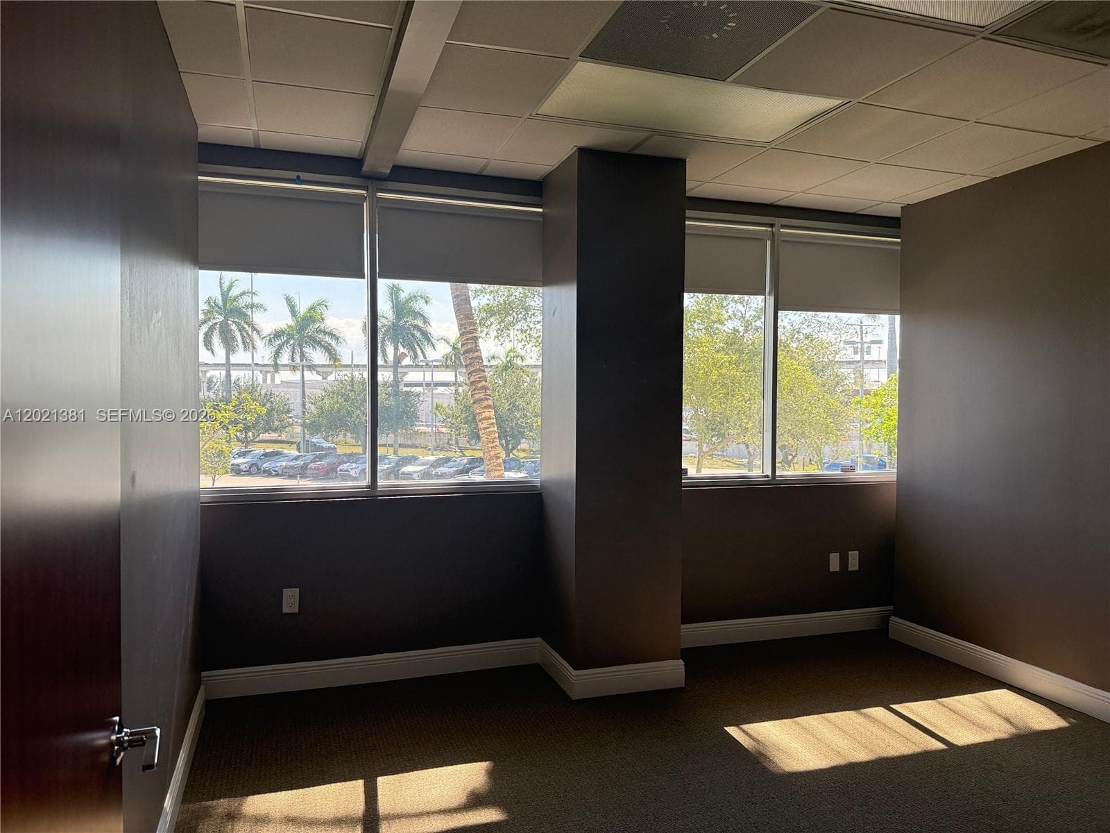 290 NW 165th St # M500, Miami FL 33169 — 28