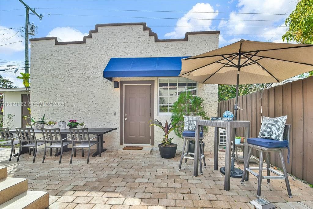 4722 SW 5th St, Miami FL 33134 — 21