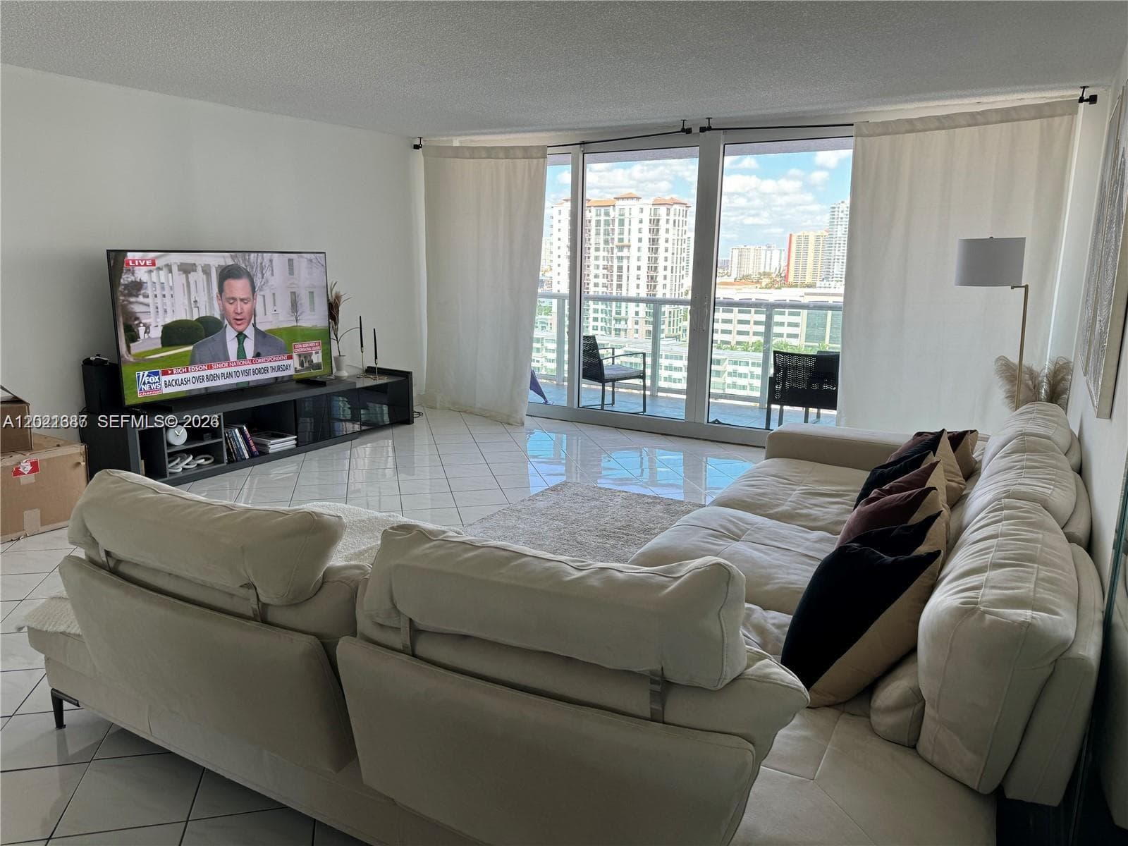 100 Bayview Dr # 1428, Sunny Isles Beach FL 33160 — 4
