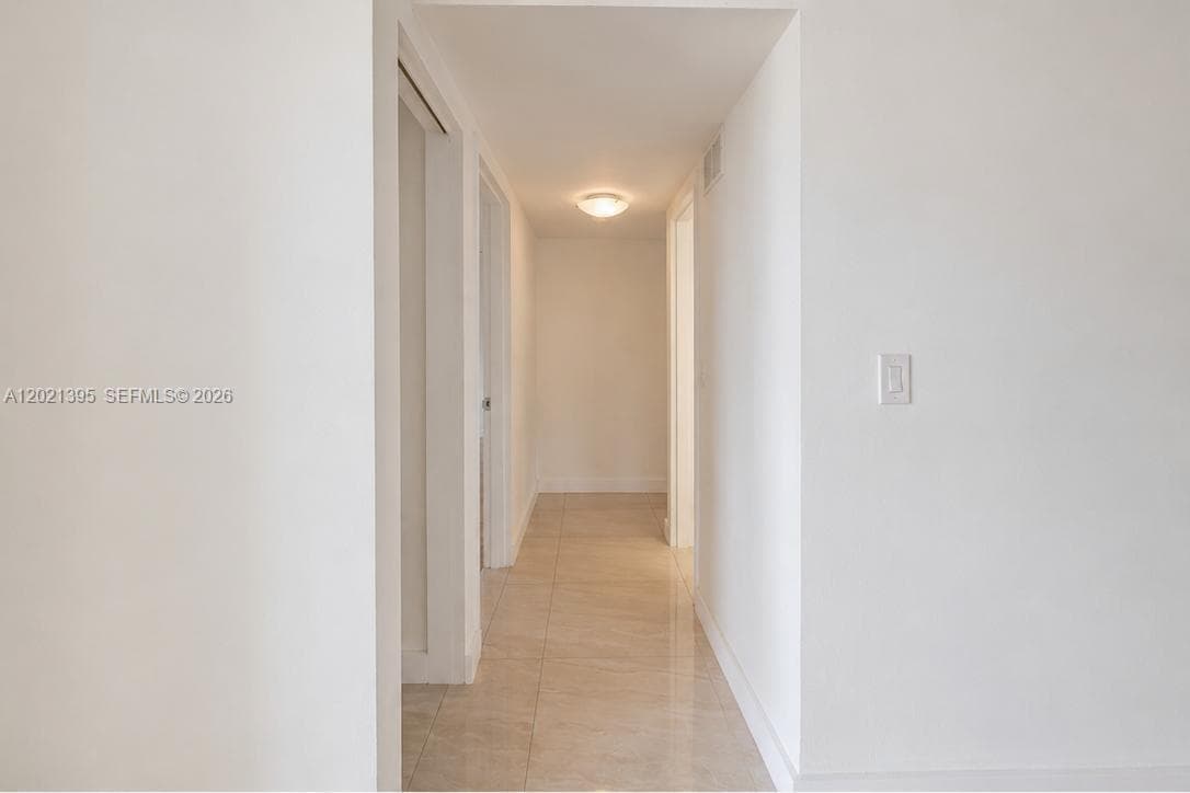 2020 NE 135th St # 310, North Miami FL 33181 — 4