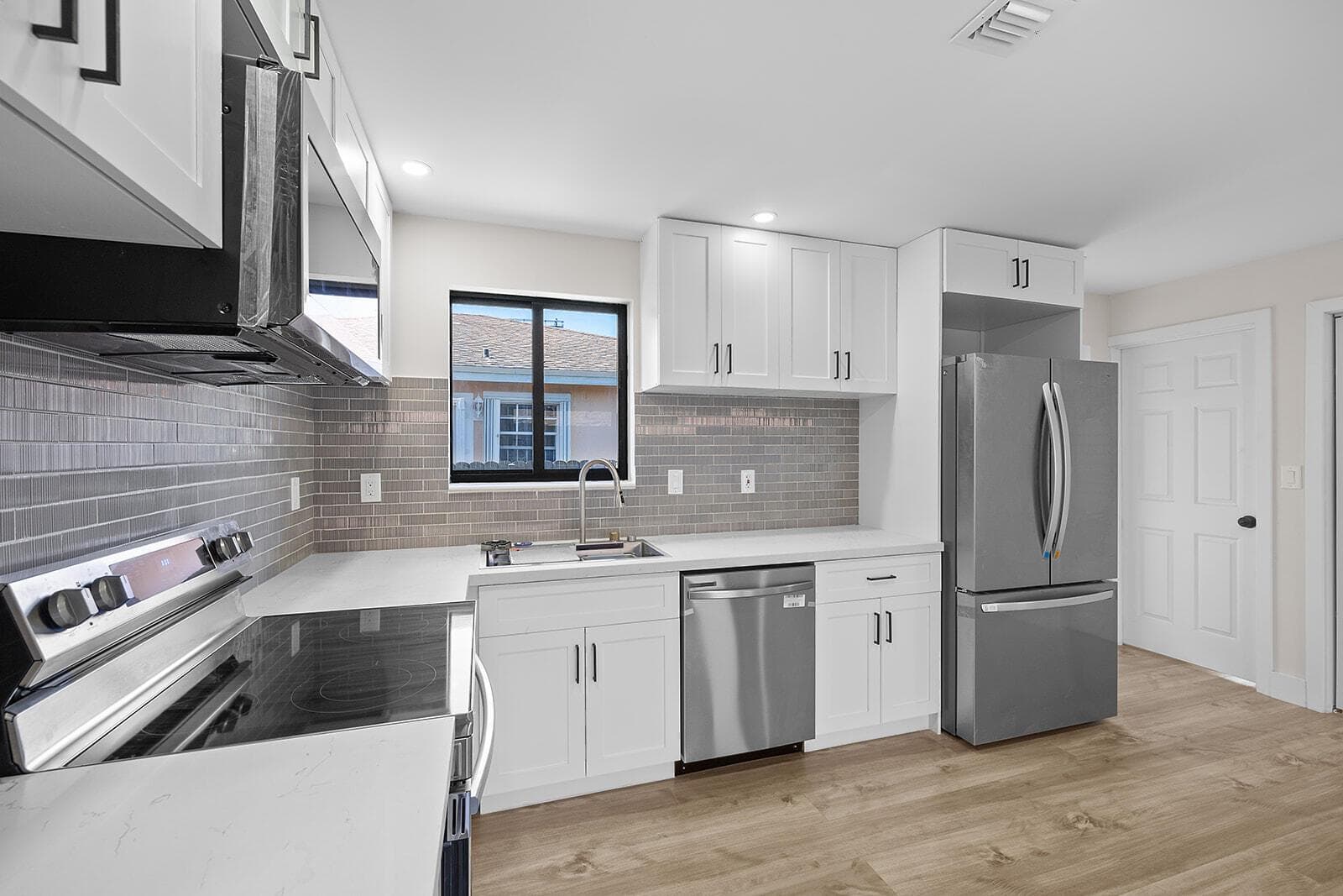 1522 NW 41st Street, Miami FL 33142 — 10