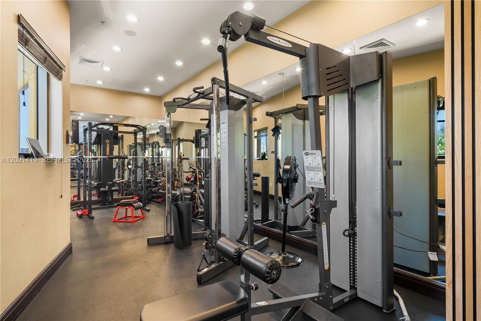 16275 Collins Ave # 1703, Sunny Isles Beach FL 33160 — 30