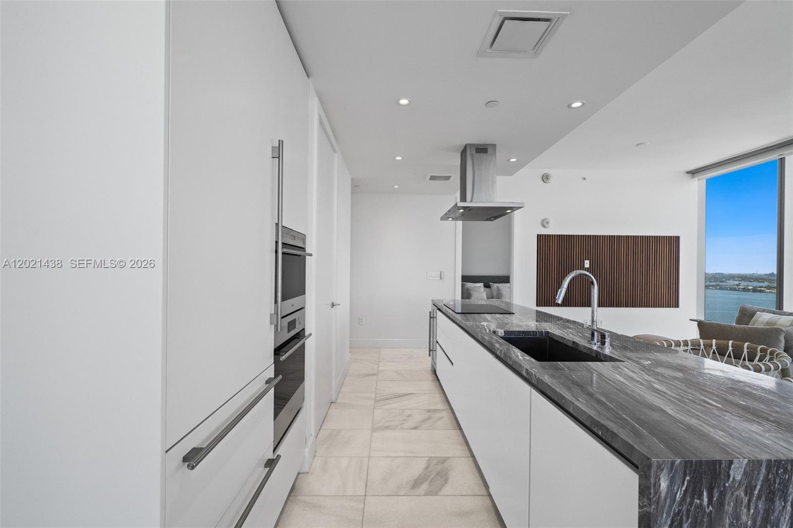 700 NE 26th Ter # 2105, Miami FL 33137 — 16