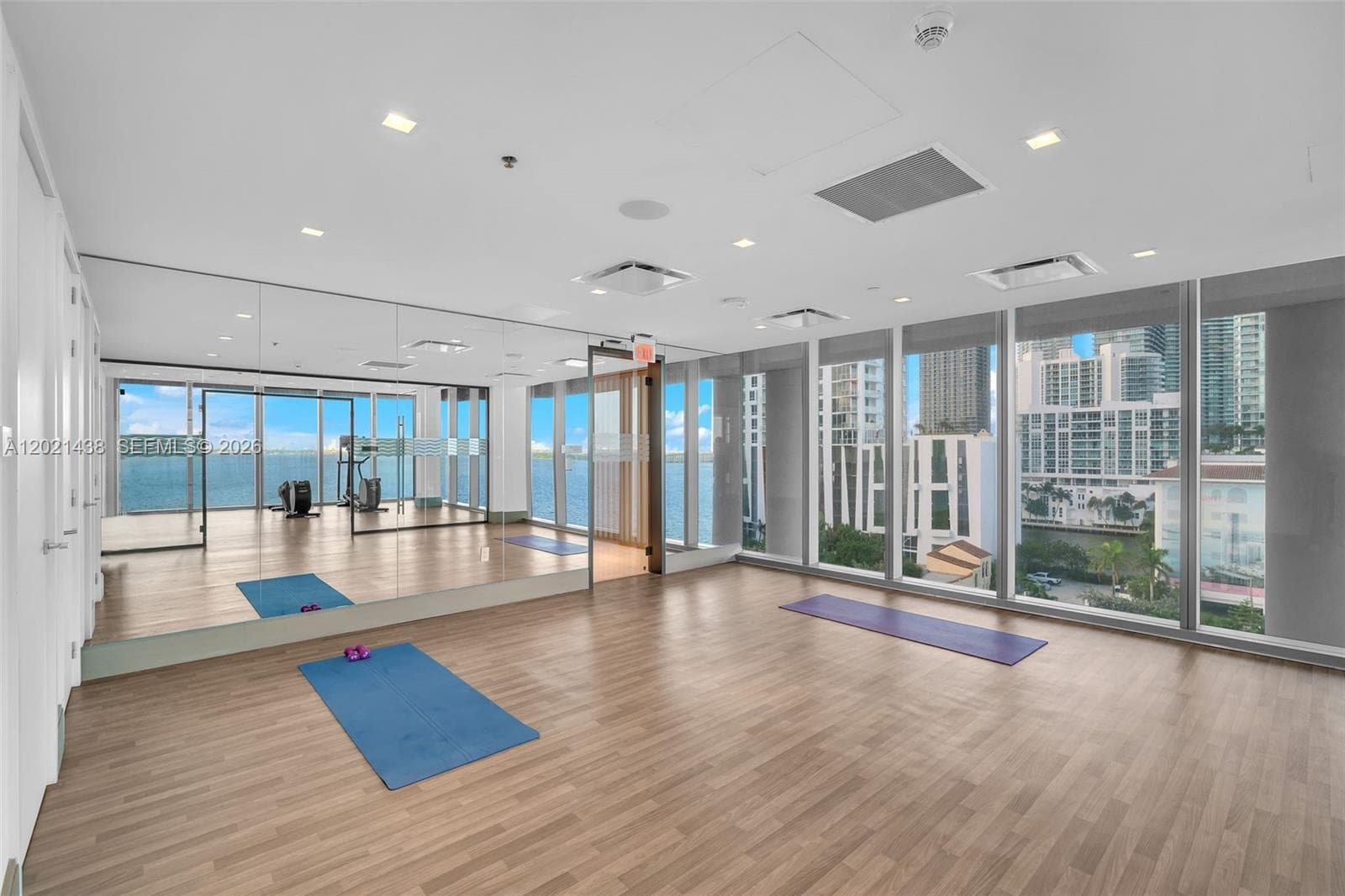 700 NE 26th Ter # 2105, Miami FL 33137 — 51