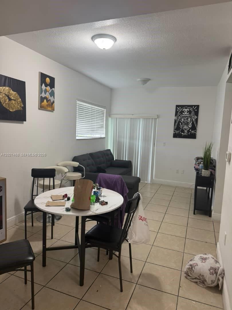 2210 NW 34th St # 101, Miami FL 33142 — 3