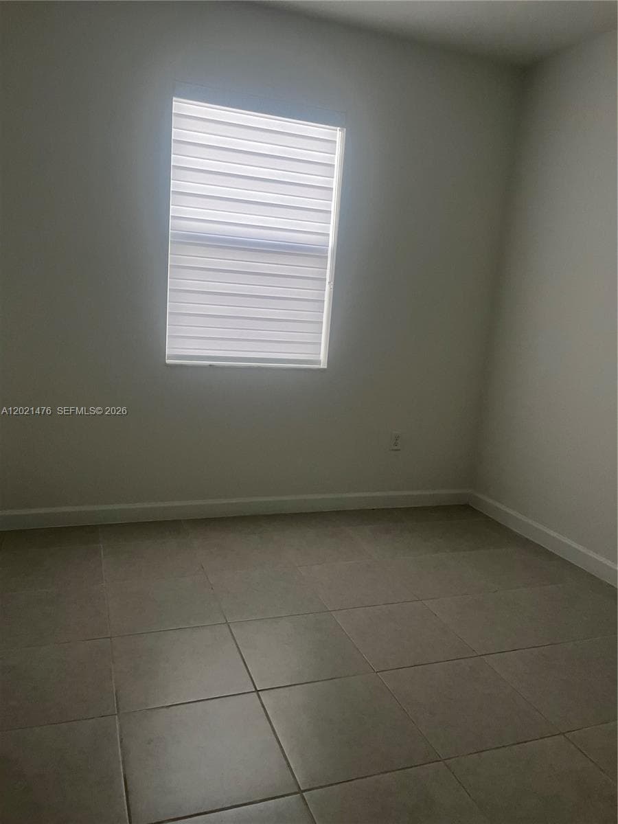 14884 SW 162nd St, Miami FL 33187 — 13