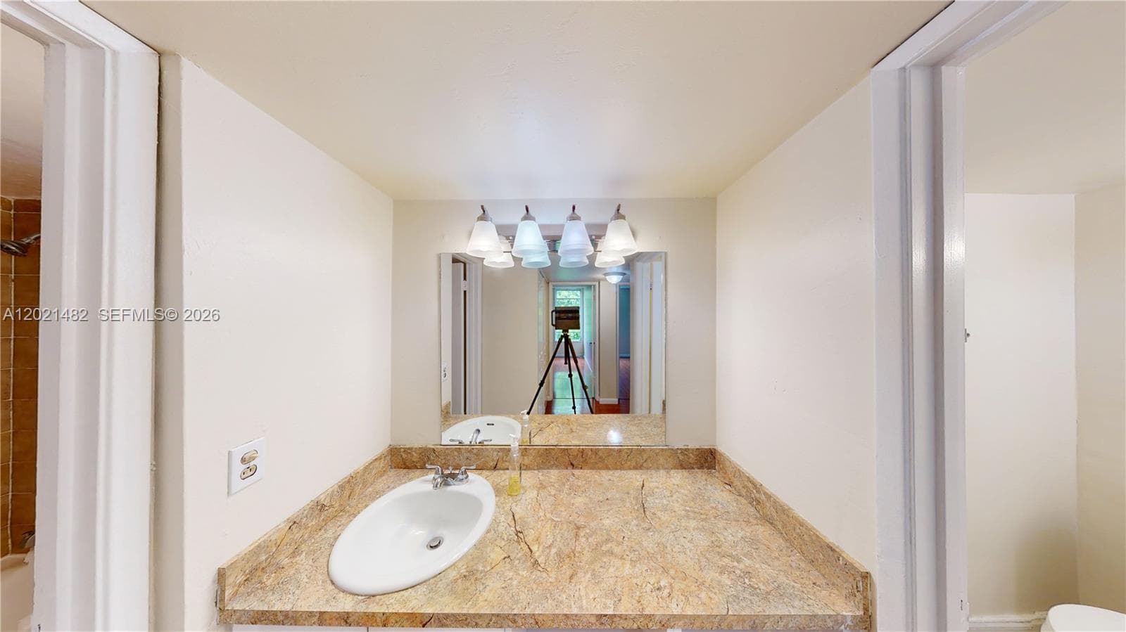 8860 Fontainebleau Blvd # 405, Miami FL 33172 — 12