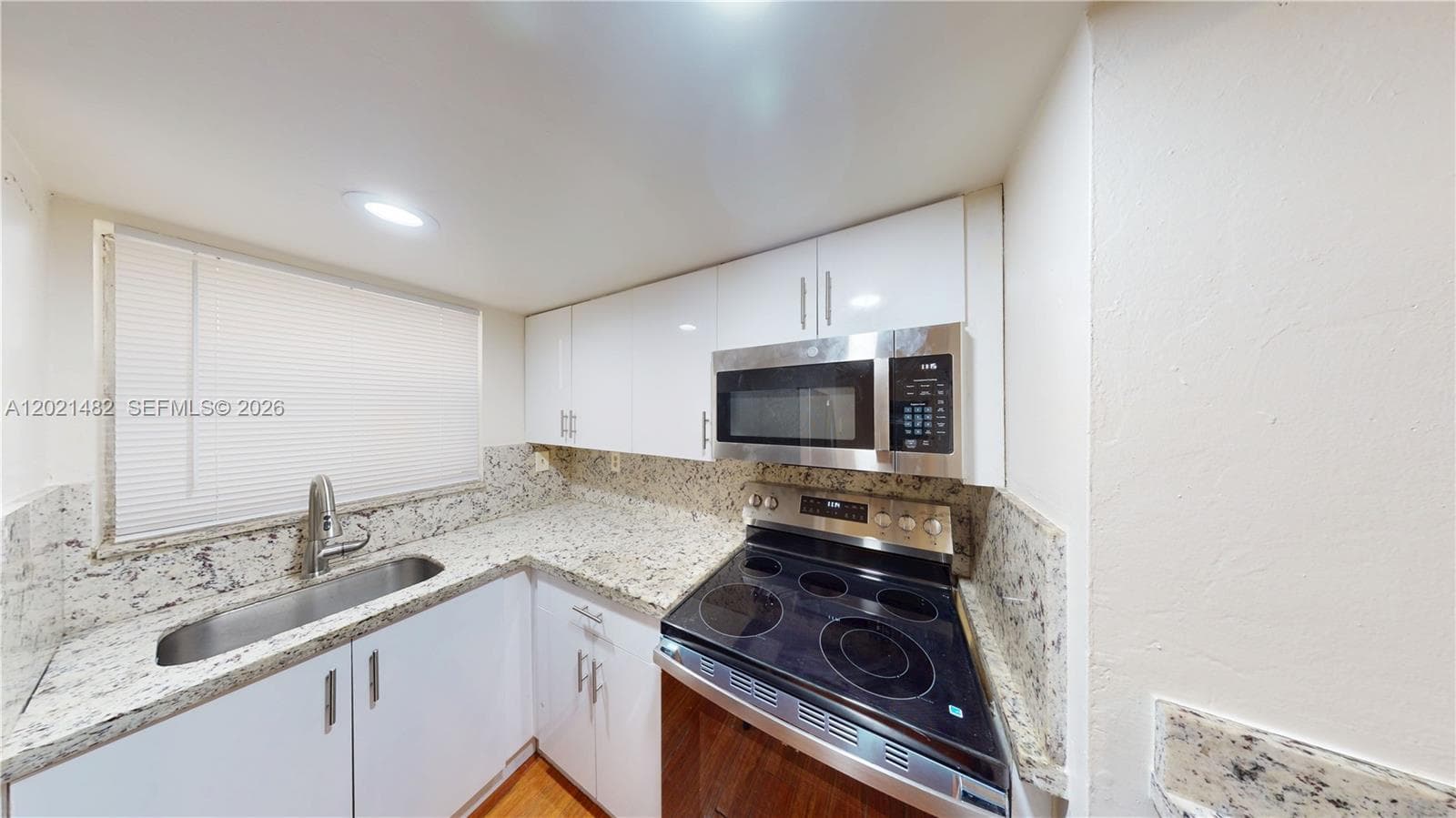 8860 Fontainebleau Blvd # 405, Miami FL 33172 — 8