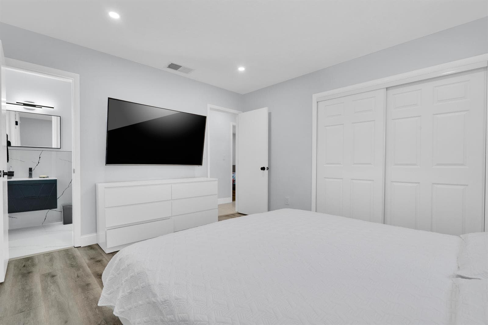 8824 SW 197th Terrace, Cutler Bay FL 33157 — 28