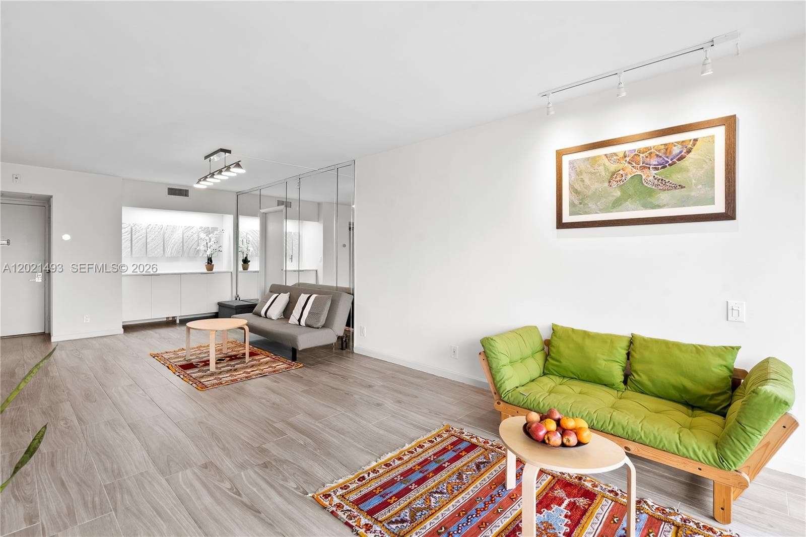 20335 W Country Club Dr # 404, Aventura FL 33180 — 2