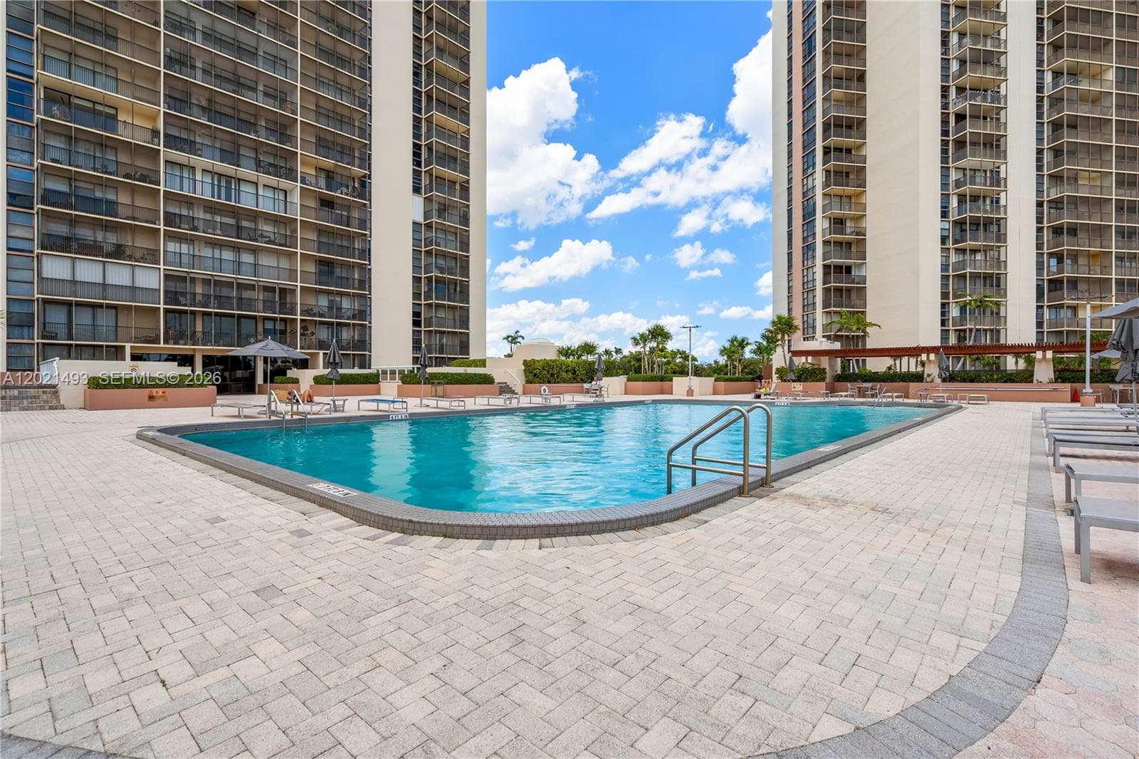 20335 W Country Club Dr # 404, Aventura FL 33180 — 36
