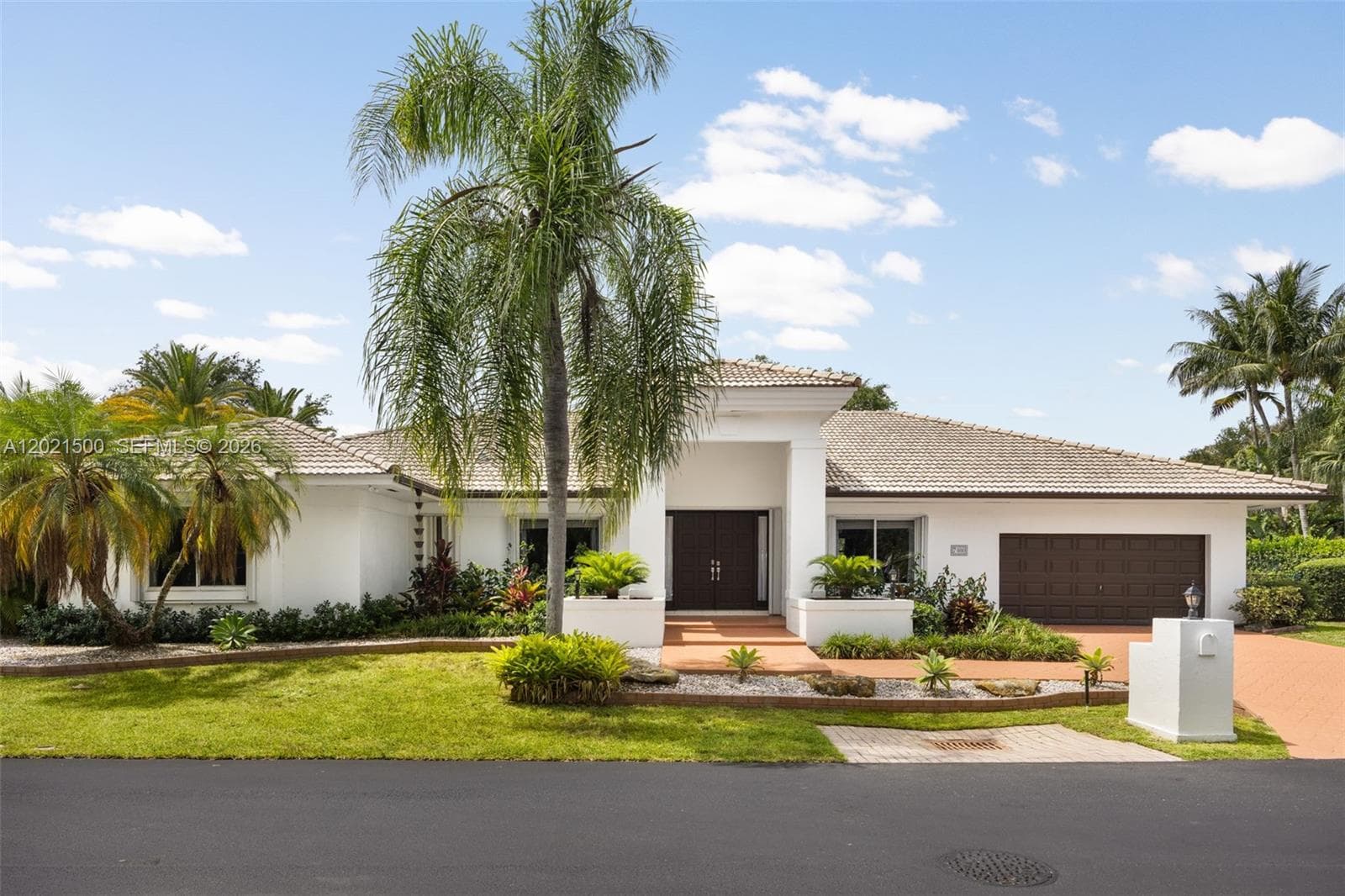 7400 SW 170th Ter, Palmetto Bay FL 33157 — 1