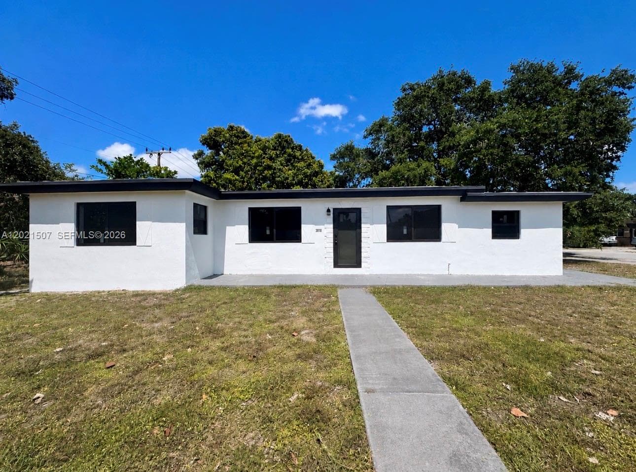 16301 NW 32nd Ave, Miami Gardens FL 33054 — 1