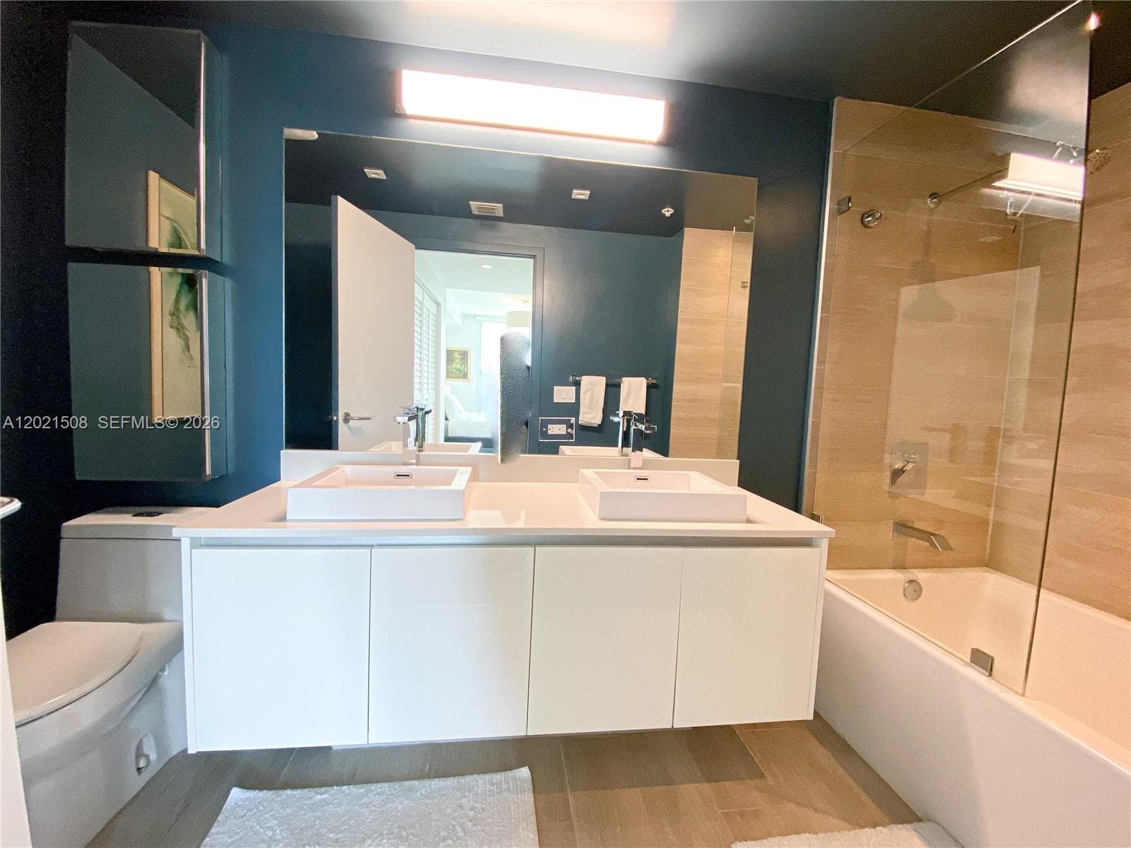 1600 SW 1 AVE # 515, Miami FL 33129 — 17