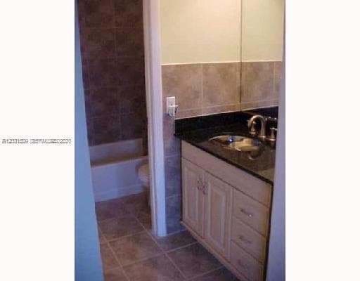 2408 NE 135th St # 2408, North Miami FL 33181 — 7