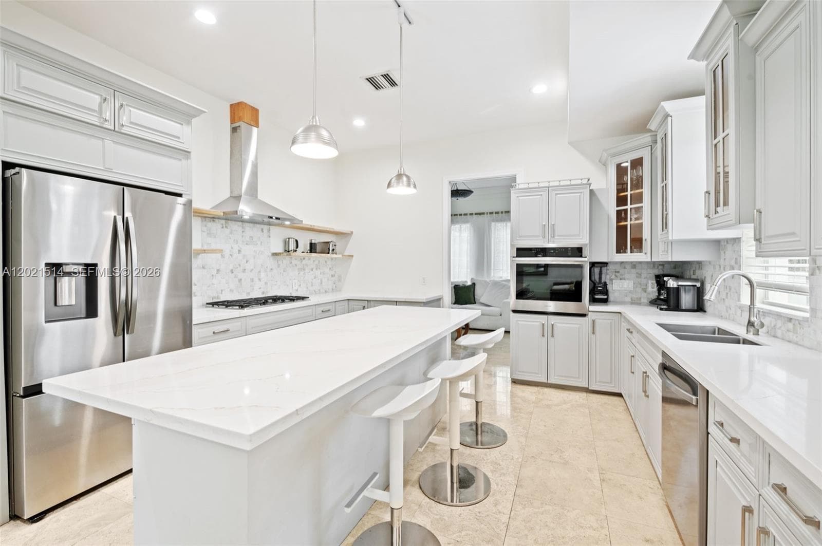 2501 Pine Tree Dr, Miami Beach FL 33140 — 14