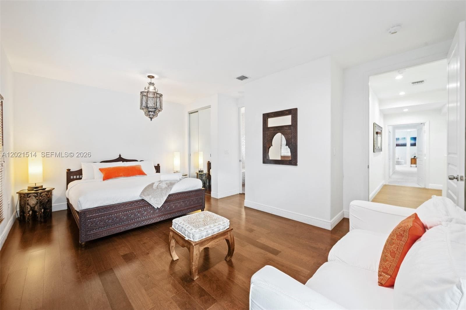 2501 Pine Tree Dr, Miami Beach FL 33140 — 25