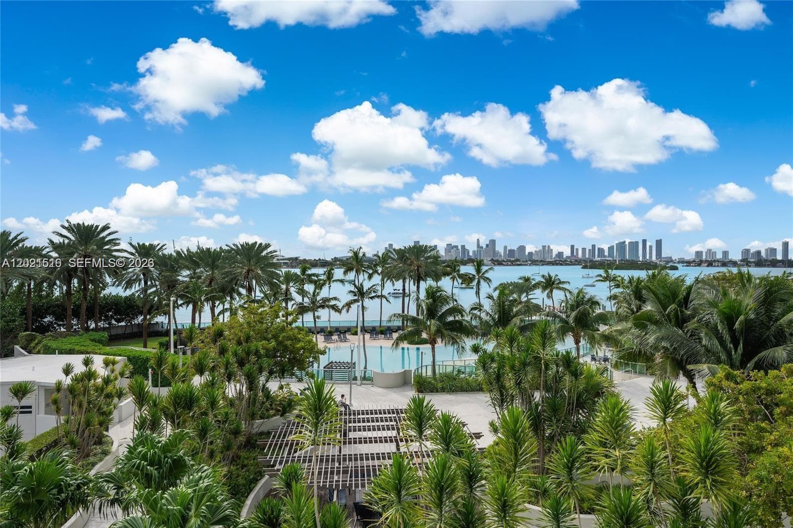 1500 Bay Rd # 416S, Miami Beach FL 33139 — 2