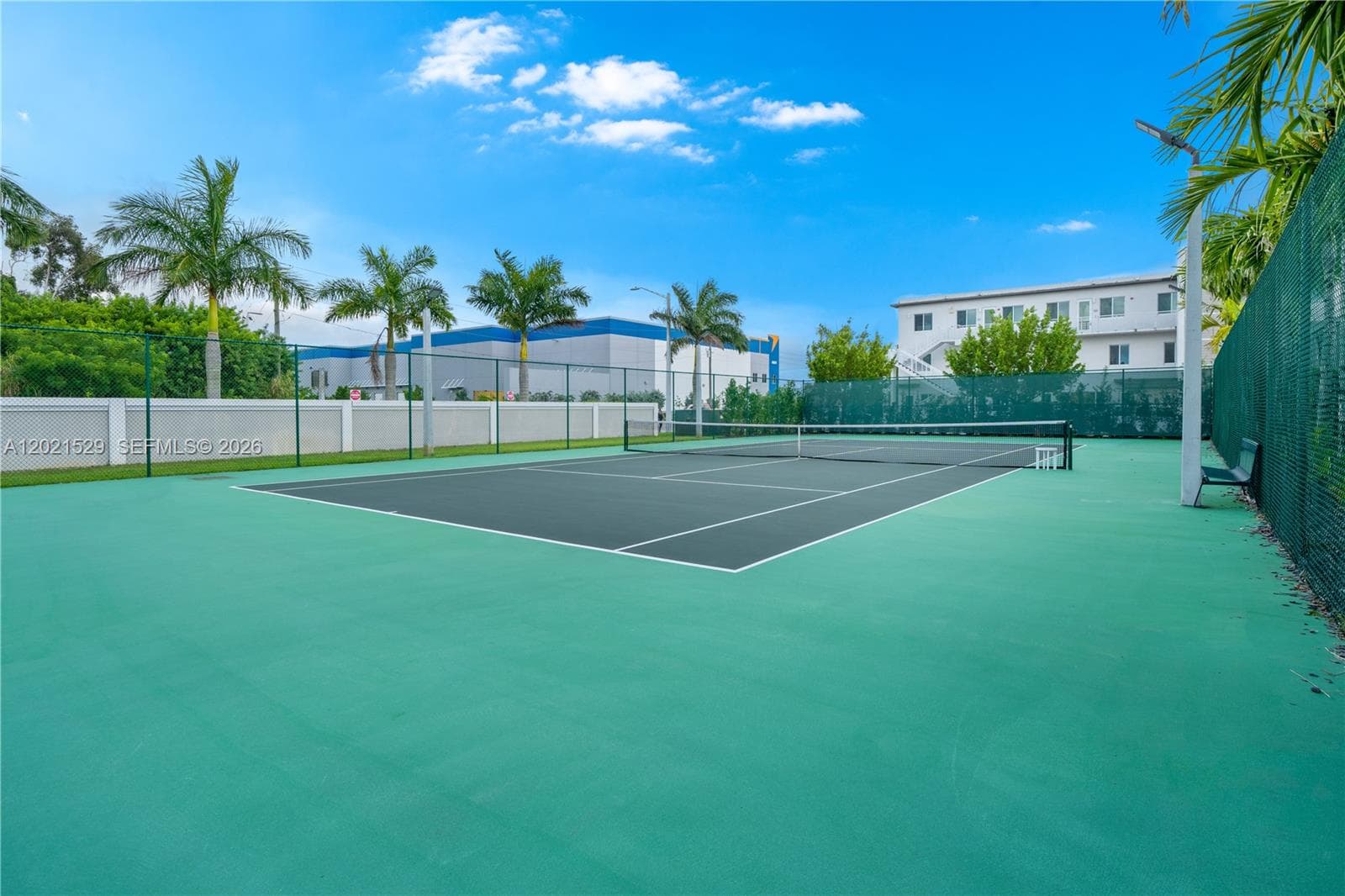 6400 NW 105th Pl, Doral FL 33178 — 40